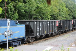 Reading and Northern Baldwin 425 Steam Train Travels Through Barnesville, 9-1-2014 (22)