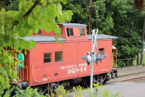 Reading and Northern Baldwin 425 Steam Train Travels Through Barnesville, 9-1-2014 (38)