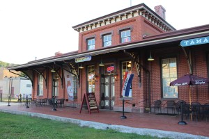 Scott Herring and Friends, Vonz Restaurant, Train Station, Tamaqua, 9-12-2014 (1)