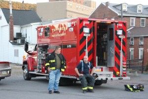 Smoke Response, East Mauch Chunk Street, Tamaqua, 9-26-2014 (41)