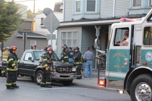 Smoke Response, East Mauch Chunk Street, Tamaqua, 9-26-2014 (6)