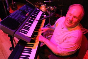 The Bee's Knees, Community Arts Center, Tamaqua, 9-6-2014 (57)