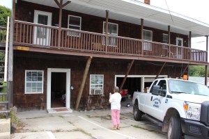 Thieves Arrested In Relation to Theft at Lehigh Tire, All American Jeep, Tamaqua, 9-10-2014 (5)