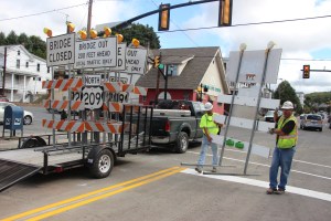 East Broad Street Bridge Over Little Schuylkill River Opens, Tamaqua, 10-2-2014 (33)