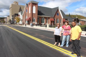 East Broad Street Bridge Over Little Schuylkill River Opens, Tamaqua, 10-2-2014 (75)