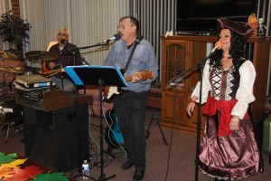 Fall Party at the ABC Hi-Rise, Tamaqua, 10-30-2014 (4)