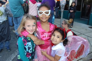 Lansford Alive Kids Safe Trick Or Treat, Ridge Street, Lansford, 10-25-2014 (36)