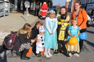 Lansford Alive Kids Safe Trick Or Treat, Ridge Street, Lansford, 10-25-2014 (40)