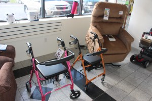 Ribbon Cutting, Keystone Medical Supply, Hometown, 10-7-2014 (19)