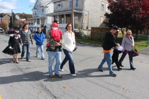 C.H.O.S.E. Halloween Parade and Childrens Party, Coaldale Complex, Coaldale, 10-26-2014 (43)