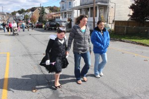 C.H.O.S.E. Halloween Parade and Childrens Party, Coaldale Complex, Coaldale, 10-26-2014 (44)