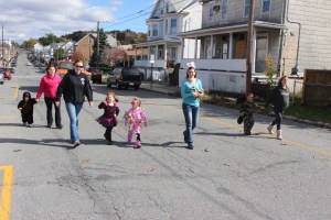 C.H.O.S.E. Halloween Parade and Childrens Party, Coaldale Complex, Coaldale, 10-26-2014 (46)