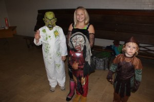 C.H.O.S.E. Halloween Parade and Childrens Party, Coaldale Complex, Coaldale, 10-26-2014 (58)