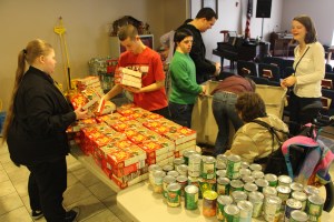 CCTI Intermediate Unit Life Skills Program Helps Sort Food Donations, Salvation Army, Tamaqua (2)