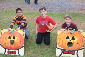 Haunted Hay Rides, Day and Night Photos, Owl Creek Reservoir, Tamaqua, 10-27-2014  (48)