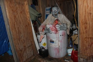 Haunted House, 508-510 Arlington Street, Tamaqua, 10-31-2014 (9)