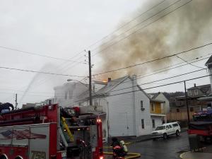 House fire, West Centre Street, photos from Eric Becker, Shenadoah, 11-17-2014 (5)