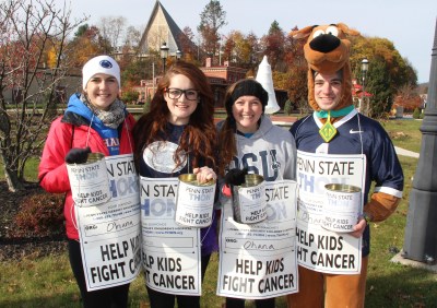 Penn State Students Collecting for THON, Five Points, Tamaqua (2)