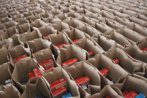Preparing for Thanksgiving Food Basket Distribution, Salvation Army, Tamaqua, 11-21-2014 (43)
