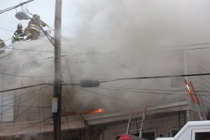 Row Home Fire, 200 Block of West Lloyd Street, photos by Joanie Nowak, Shenandoah, 11-2-2014 (16)