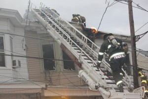 Row Home Fire, 200 Block of West Lloyd Street, photos by Joanie Nowak, Shenandoah, 11-2-2014 (18)
