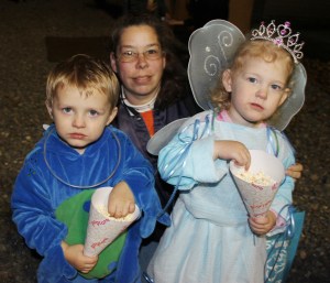 Safe Trick Or Treat, Halloween, New Life Assembly of God, Tamaqua, 10-31-2014 (23)