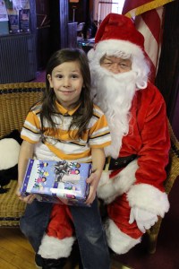 Childrens Christmas Party, VFW, Coaldale, 12-14-2014 (146)