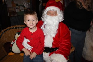 Childrens Christmas Party, VFW, Coaldale, 12-14-2014 (95)