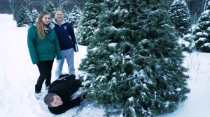 Donation of Christmas Trees, Schroeder's Tree Farm, Family Farm, Barnesville, 12-11-2014 (47)