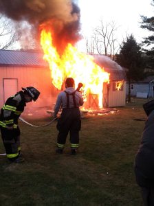 Garage, Barn, Shed Fire, New Philadelphia, 12-31-2014 (5)