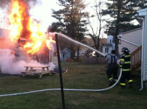 Garage, Barn, Shed Fire, New Philadelphia, 12-31-2014 (7)