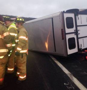 Horse Rescue, Interstate 81, Schuylkill County, 12-19-2014 (4)