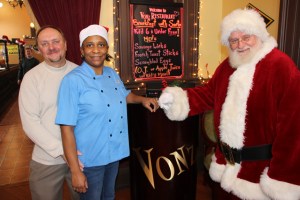 Santa Claus Visits Vonz Restaurant, Train Station, Tamaqua, 12-13-2014 (23)