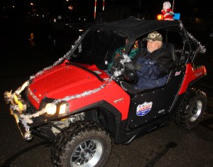 Santa, Mrs. Claus, Parade, Depot Square Park, Tamaqua, 12-6-2013 (23)
