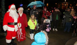 Santa, Mrs. Claus, Parade, Depot Square Park, Tamaqua, 12-6-2013 (79)