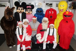 Santa Parade, Party, Volunteers, Frank Fabrizio, Green Street, Tamaqua, 12-6-2014 (7)