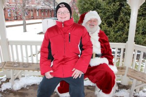 Santa Visits Tamaqua, Depot Square Park, Five Points, Tamaqua, 12-13-2014 (14)