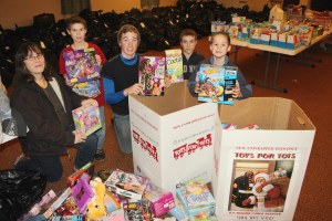 Sorting Toys For Tots, SCMCL, Salem Bible Fellowship, Church, Lehighton, 12-12-2014 (2)