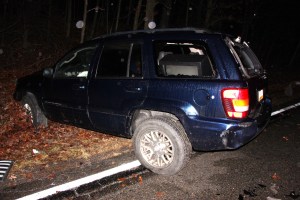 Unocuppied Crashed Jeep into Woods, Old Route 209, Schuylkill Township, 12-9-2014 (13)
