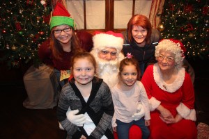 Visit With Santa and Mrs Claus, Community Arts Center, Tamaqua, 12-5-2014 (121)
