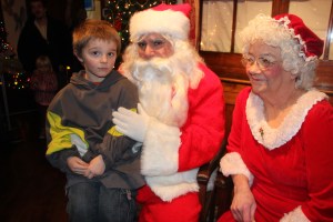 Visit With Santa and Mrs Claus, Community Arts Center, Tamaqua, 12-5-2014 (16)