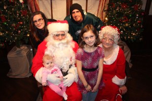 Visit With Santa and Mrs Claus, Community Arts Center, Tamaqua, 12-5-2014 (202)