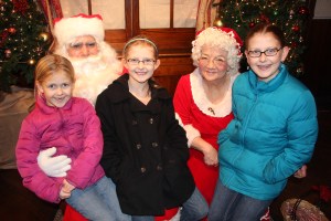 Visit With Santa and Mrs Claus, Community Arts Center, Tamaqua, 12-5-2014 (219)