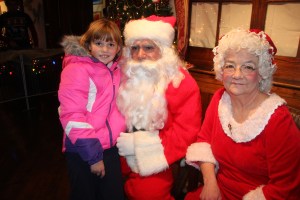 Visit With Santa and Mrs Claus, Community Arts Center, Tamaqua, 12-5-2014 (28)