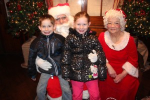 Visit With Santa and Mrs Claus, Community Arts Center, Tamaqua, 12-5-2014 (36)