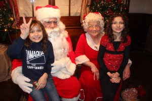 Visit With Santa and Mrs Claus, Community Arts Center, Tamaqua, 12-5-2014 (53)