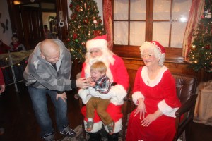 Visit With Santa and Mrs Claus, Community Arts Center, Tamaqua, 12-5-2014 (9)