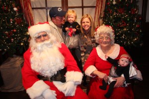 Visit With Santa and Mrs Claus, Community Arts Center, Tamaqua, 12-5-2014 (99)