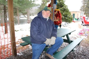 Visit with Santa, OCRC, Lower Owl Creek Dam Reservoir, Tamaqua, 12-13-2014 (7)