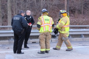 Woman Injured After Crashing Into Guardrail, SR54, Barnesville, 12-27-2014 (33)